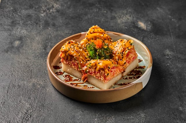 Sushi Pizza