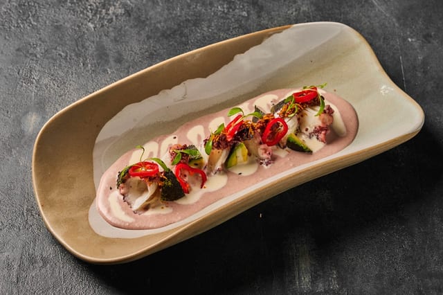 Pulpo tiradito